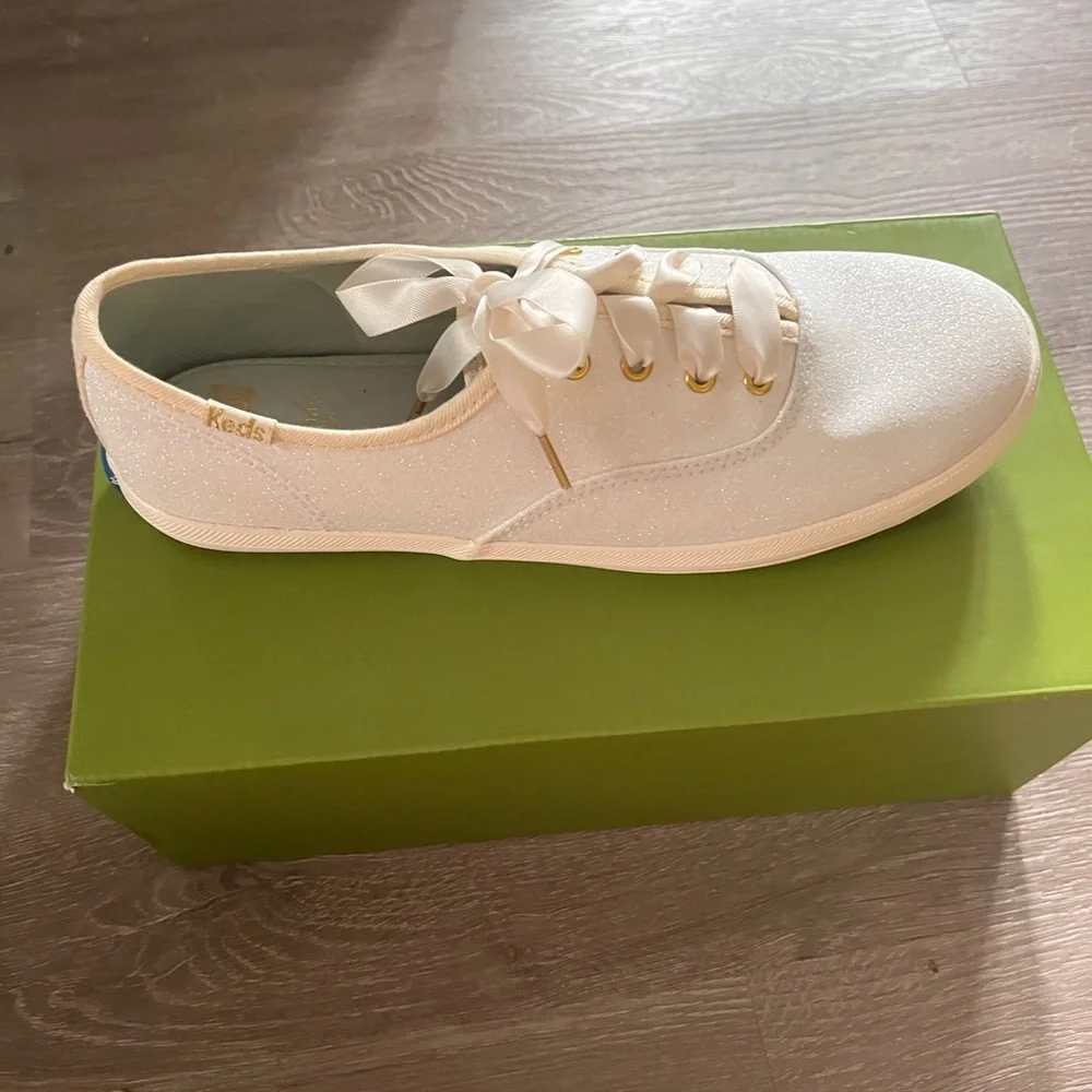 Kate Spade Keds - Picture 1 of 5
